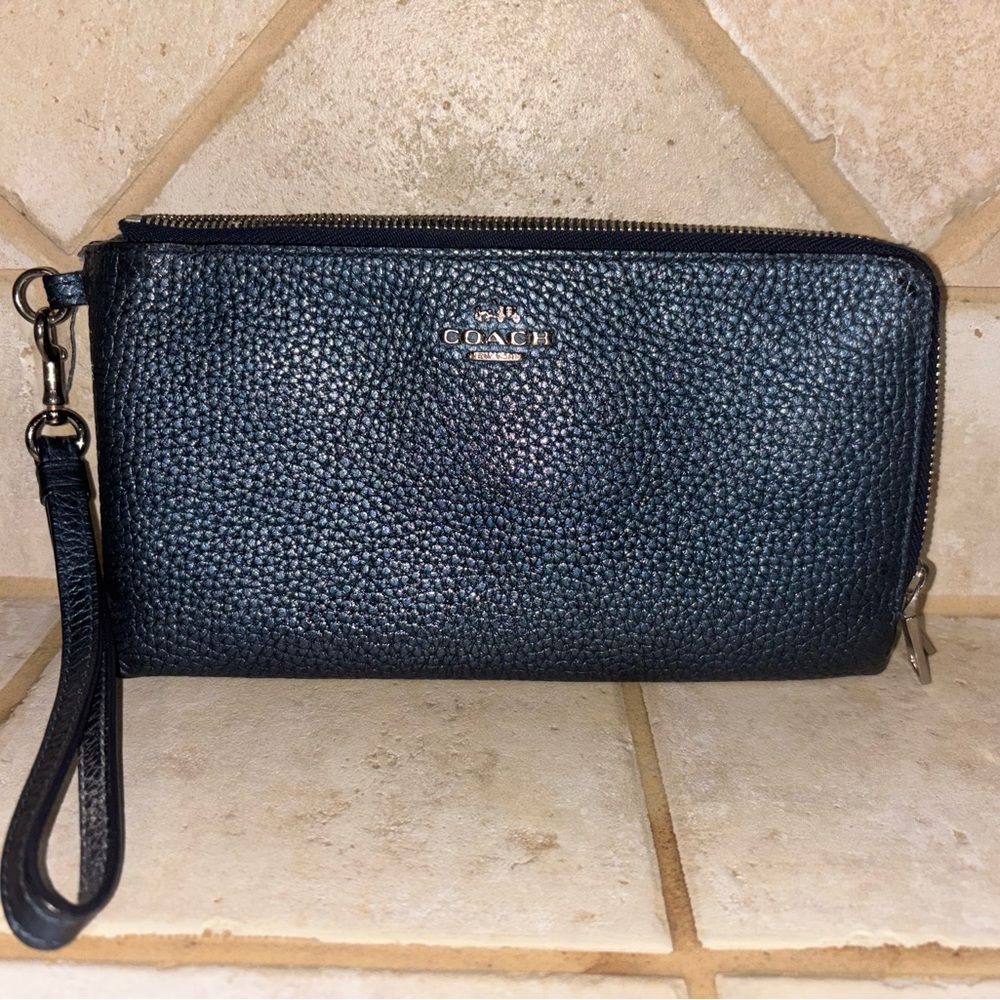 Pebbled Metallic Navy Dark Blue Leather Double Zip Wallet/Wristlet COACH